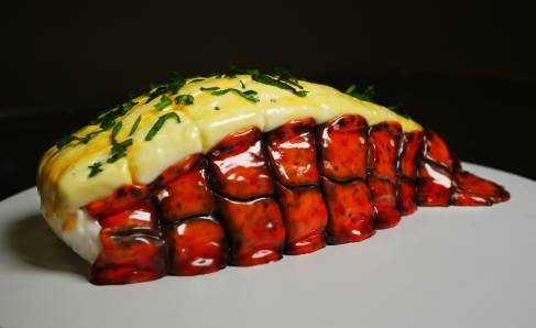 Realistic lobster-themed decorated cake